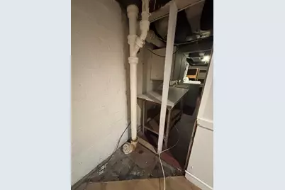 137 Appleton St, Springfield, MA 01108 - Photo 25
