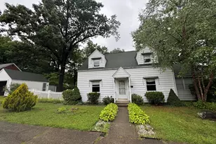 137 Appleton St, Springfield, MA 01108 - Photo 1