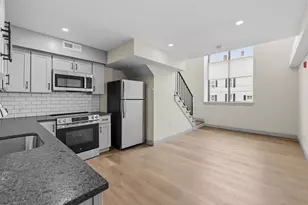 160 Seabury St, Fall River, MA 02720 - Photo 3