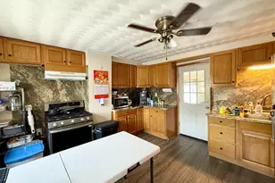 398 Main St, Springfield, MA 01151 - Photo 19