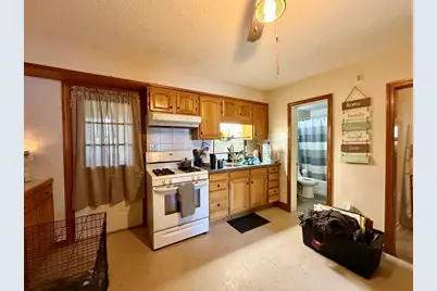 398 Main St, Springfield, MA 01151 - Photo 5