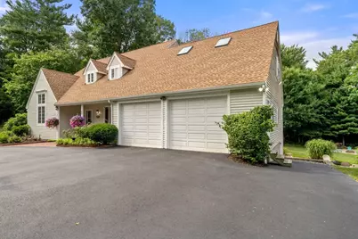 359 Holly Rd, Marshfield, MA 02050 - Photo 3