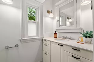 229 Summer St, Somerville, MA 02143 - Photo 13