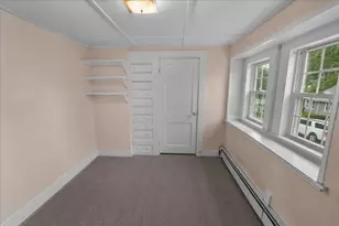 6 Edmond St, Haverhill, MA 01835 - Photo 11