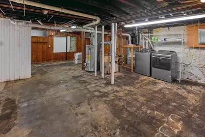 6 Edmond St, Haverhill, MA 01835 - Photo 27