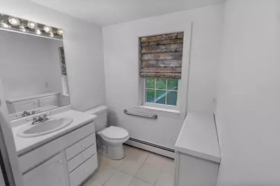 6 Edmond St, Haverhill, MA 01835 - Photo 19