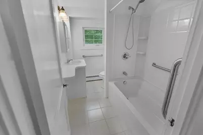 6 Edmond St, Haverhill, MA 01835 - Photo 9