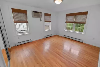 6 Edmond St, Haverhill, MA 01835 - Photo 17