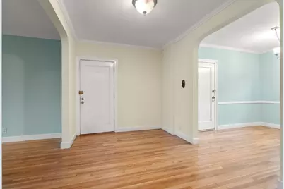 1490 Beacon St #3, Brookline, MA 02446 - Photo 11
