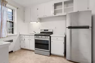 1490 Beacon St, Brookline, MA 02446 - Photo 11