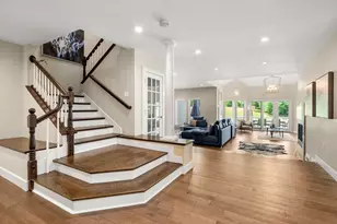 204 Country Club Way, Ipswich, MA 01938 - Photo 3