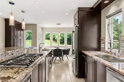 204 Country Club Way, Ipswich, MA 01938 - Photo 11
