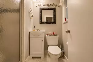 411 Pleasant St, Framingham, MA 01701 - Photo 17