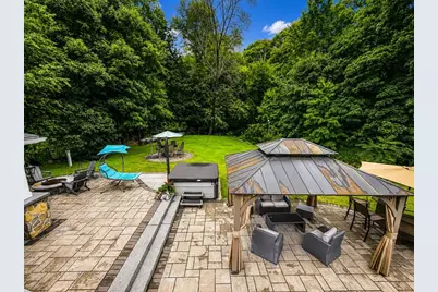 411 Pleasant St, Framingham, MA 01701 - Photo 37
