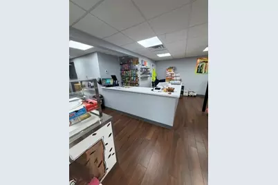 260 High St, Lowell, MA 01852 - Photo 11