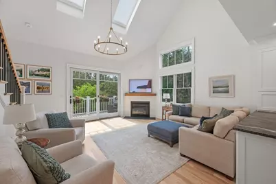 4 Talbot Lane #4, Reading, MA 01867 - Photo 9