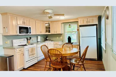47 S. Center Street, Bellingham, MA 02019 - Photo 3