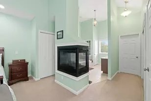 23 Governors Way, Milford, MA 01757 - Photo 21
