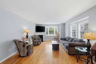 23 Governors Way, Milford, MA 01757 - Photo 3