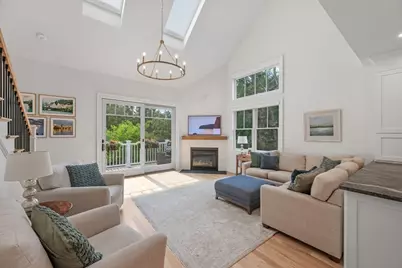 4 Talbot Lane, Reading, MA 01867 - Photo 9