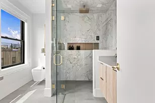 532 E 3rd St, Boston, MA 02127 - Photo 13