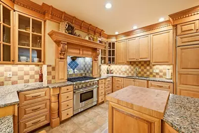 317 Linden St, Boylston, MA 01505 - Photo 13