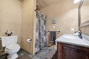 317 Linden St, Boylston, MA 01505 - Photo 37