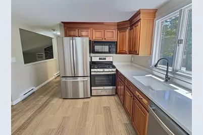 14 Milford St, Plymouth, MA 02360 - Photo 7