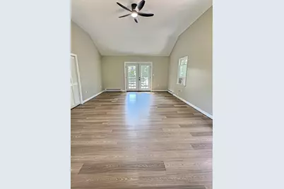 14 Milford St, Plymouth, MA 02360 - Photo 11