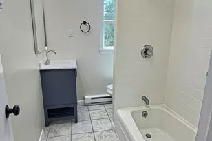 14 Milford St, Plymouth, MA 02360 - Photo 21