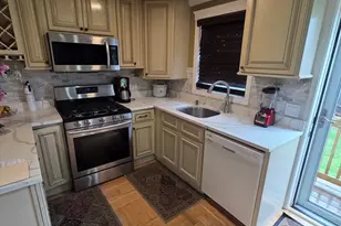37 Wall St, Worcester, MA 01604 - Photo 1
