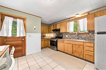 64 Clark Street, Lynn, MA 01902 - Photo 5