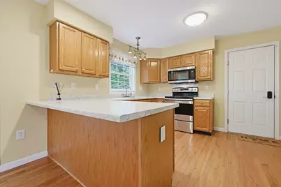 29 Brookside Avenue, Webster, MA 01570 - Photo 9