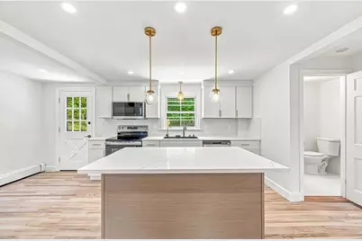 49 Parkside Circle, Braintree, MA 02184 - Photo 11