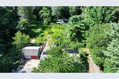 127 Pleasant St, Pembroke, MA 02359 - Photo 17