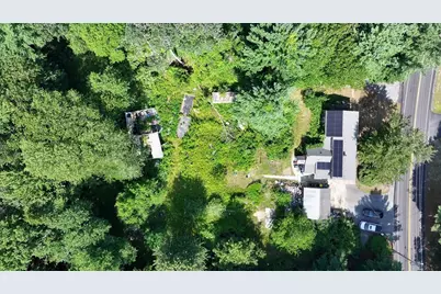 127 Pleasant St, Pembroke, MA 02359 - Photo 3