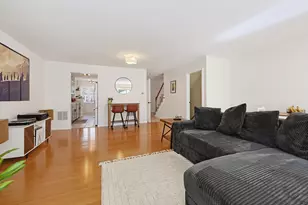 212 Laurelwood Dr, Hopedale, MA 01747 - Photo 17