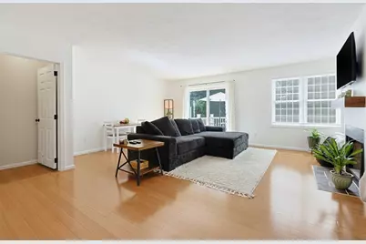 212 Laurelwood Dr #212, Hopedale, MA 01747 - Photo 13