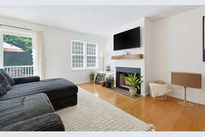 212 Laurelwood Dr #212, Hopedale, MA 01747 - Photo 15