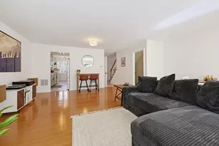 212 Laurelwood Dr, Hopedale, MA 01747 - Photo 17