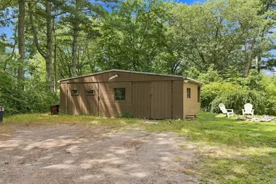 40 Lake Shore Dr, Middleborough, MA 02346 - Photo 5