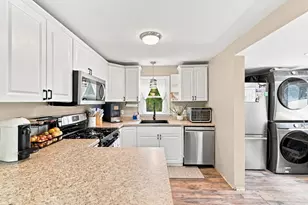 40 Lake Shore Dr, Middleborough, MA 02346 - Photo 7