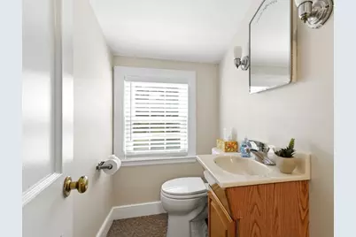 49 Edgeworth St, Weymouth, MA 02189 - Photo 17