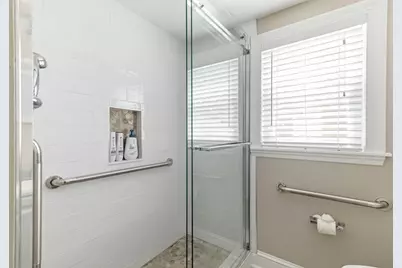 49 Edgeworth St, Weymouth, MA 02189 - Photo 13