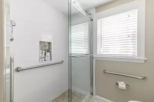 49 Edgeworth St, Weymouth, MA 02189 - Photo 13