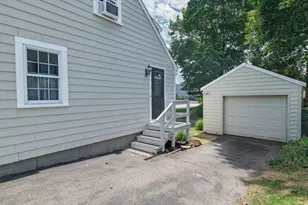 49 Edgeworth St, Weymouth, MA 02189 - Photo 23