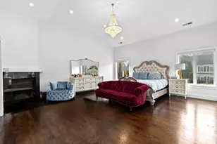 110 Redwood Rd, Newton, MA 02459 - Photo 13