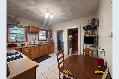 9 Greylock Rd #2, Boston, MA 02134 - Photo 7