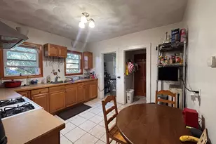 9 Greylock Rd, Boston, MA 02134 - Photo 7
