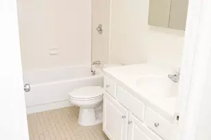 33 Pond Ave, Brookline, MA 02445 - Photo 5